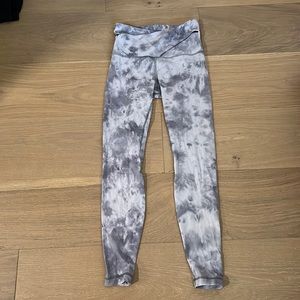 Tie dye Lulu Leggings!